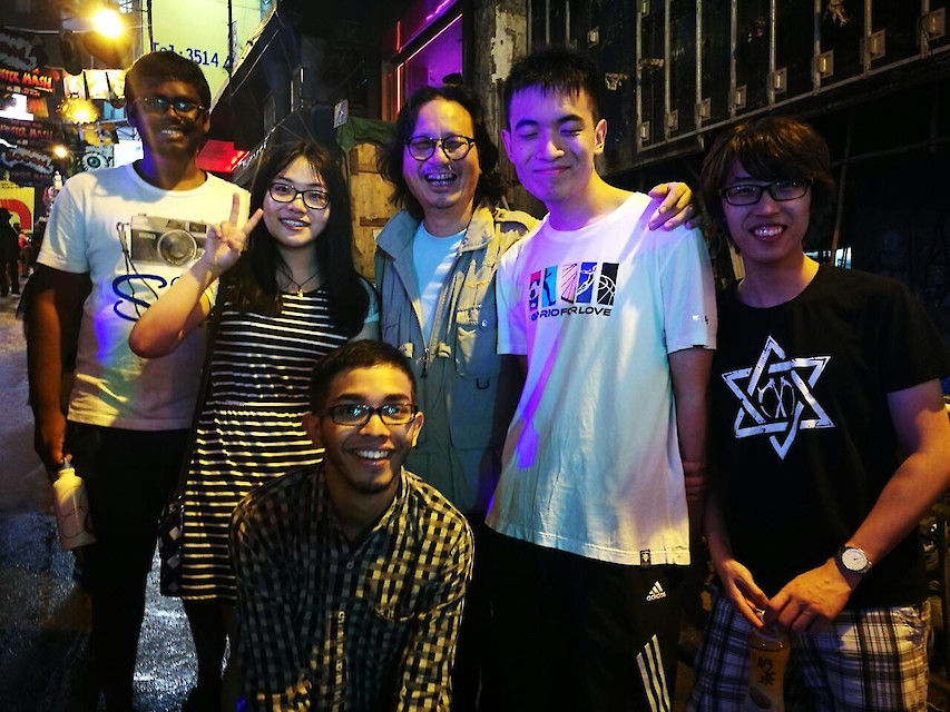 2017 Halloween Dr. Szeto with his students @ Lan Kwai Fong